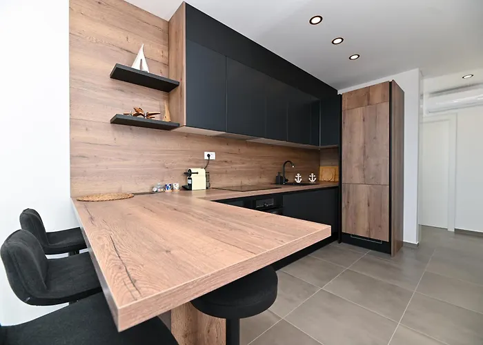 Blue Sea & Red Sunset Appartamento